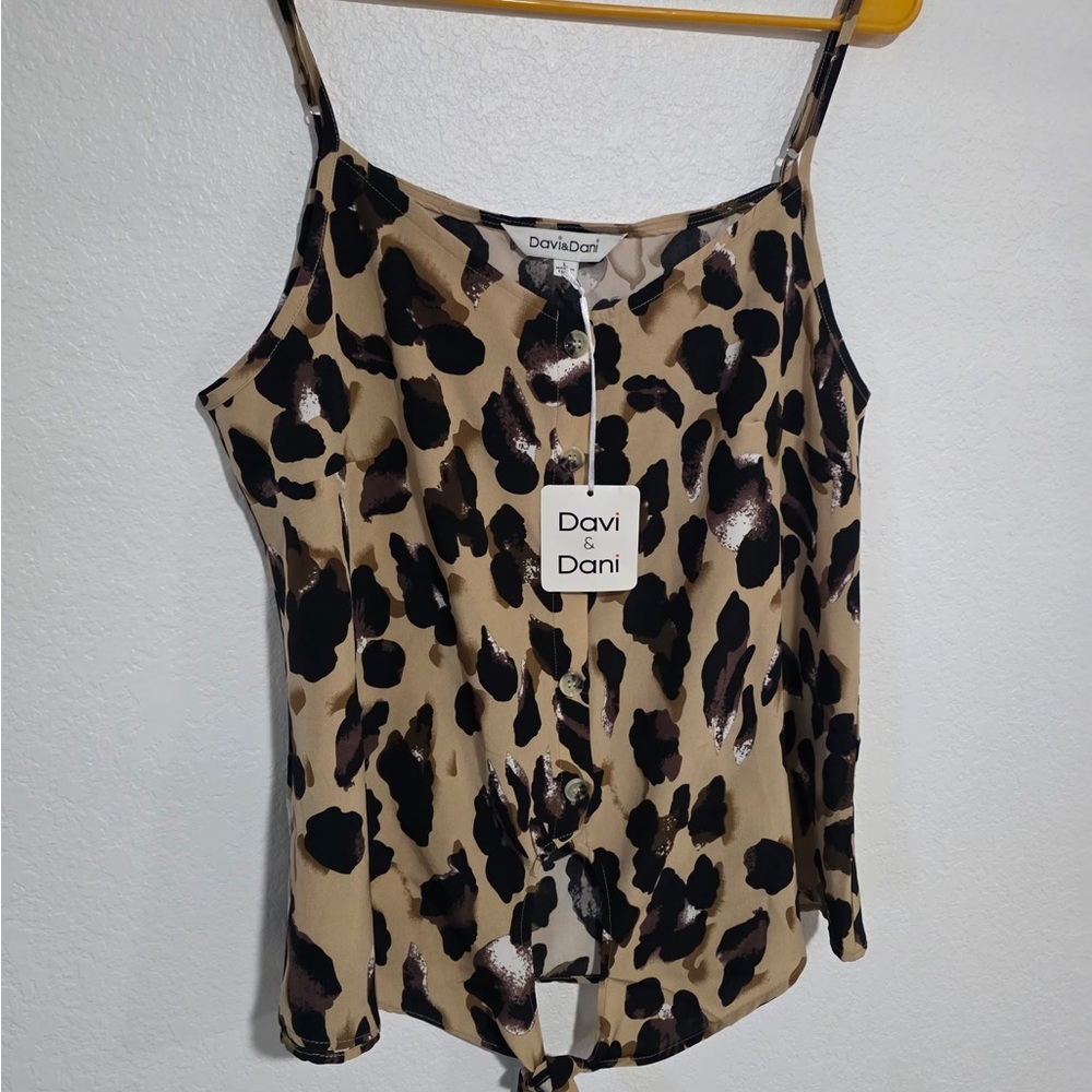 Davi & Dani Animal Print Camisole Top